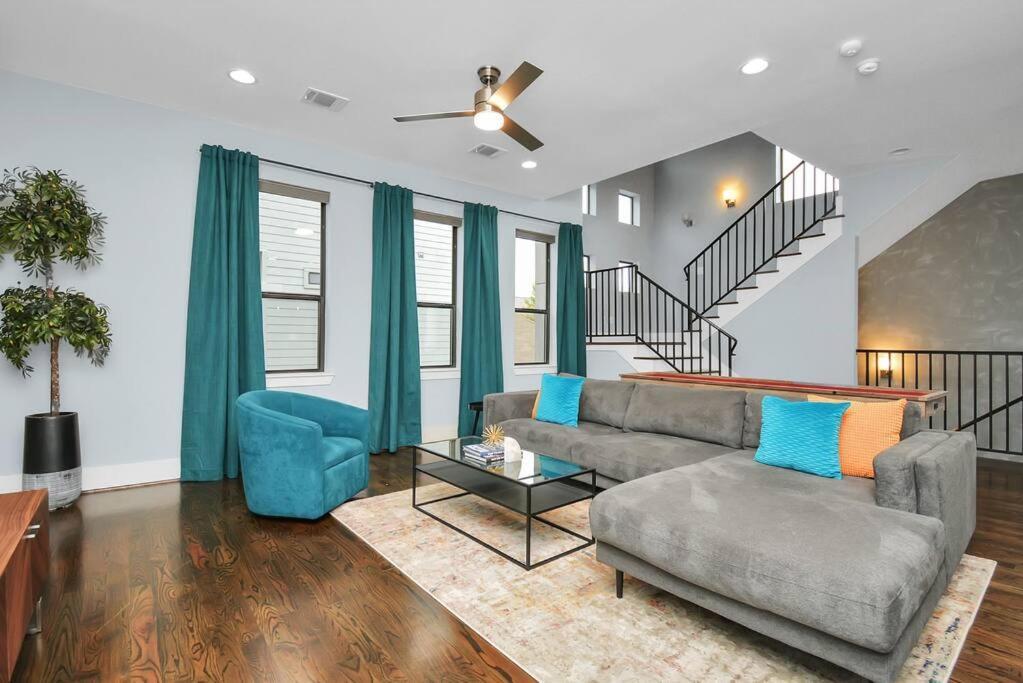 Skyline Views - Sleeps 10 Home Near Downtown Houston Exterior foto