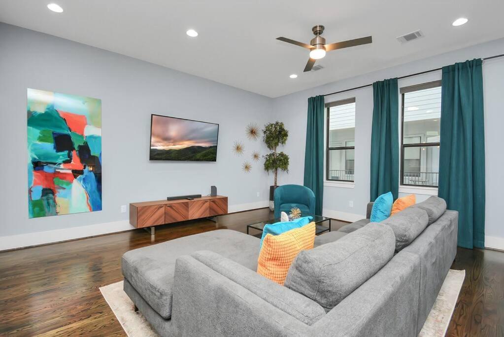 Skyline Views - Sleeps 10 Home Near Downtown Houston Exterior foto