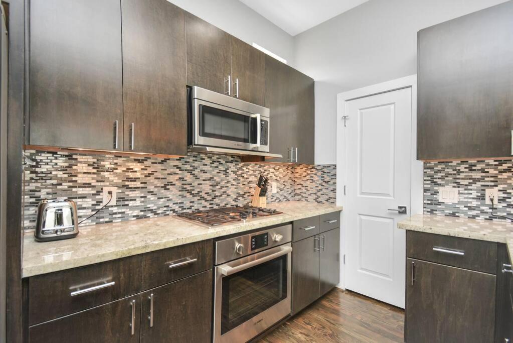 Skyline Views - Sleeps 10 Home Near Downtown Houston Exterior foto