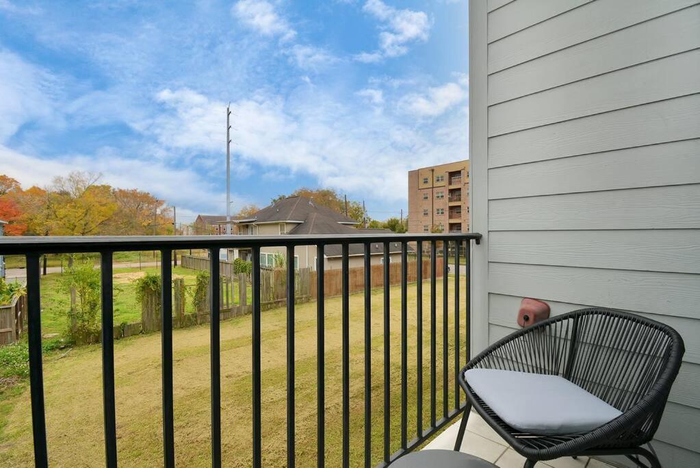 Skyline Views - Sleeps 10 Home Near Downtown Houston Exterior foto