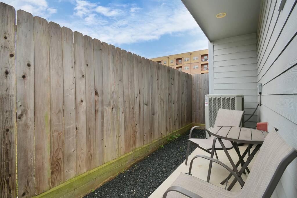 Skyline Views - Sleeps 10 Home Near Downtown Houston Exterior foto